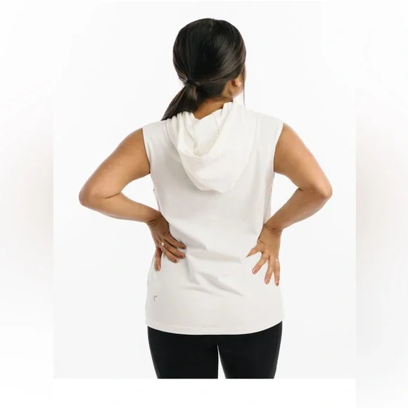 ZYIA Women’s NWT Fighter Sleeveless Hoodie White XL - Picture 8 of 10